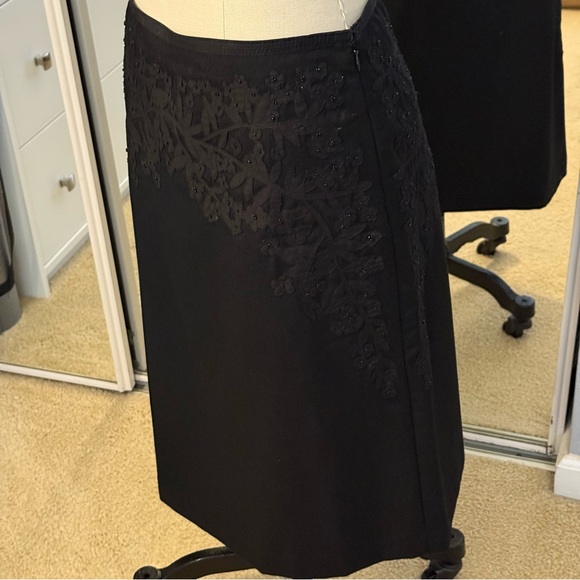 Liz Claiborne Limited Edition Black Skirt Size: 4 - Picture 6 of 10